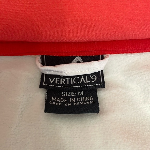 White Snow Jacket from Costco - Picture 5 of 8